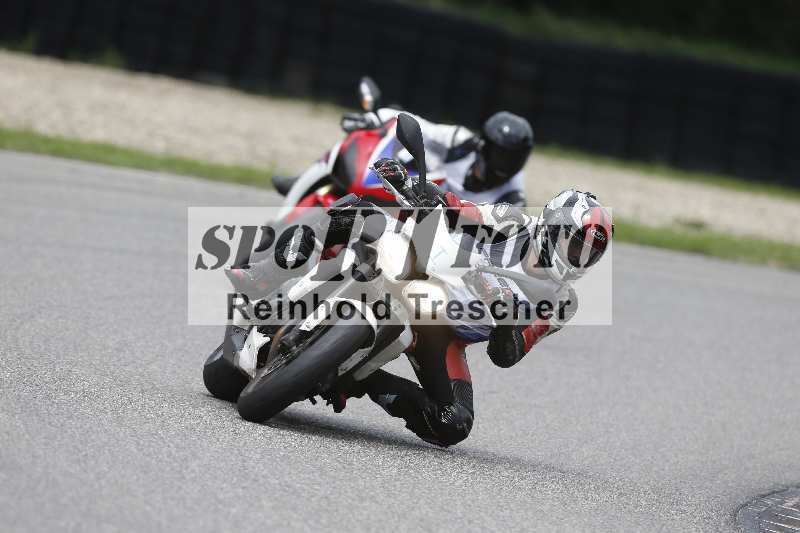 Archiv-2025/40 05.08.2025 FREERIDE Training ADR/Gruppe B/team